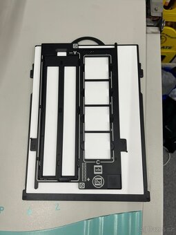 epson v600 - 5