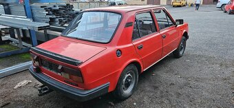 Škoda 120L - 5