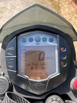 KTM Duke 125 rv. 2013 - 5