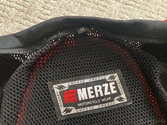 Emerze vel 12 - dětský chránič - 5