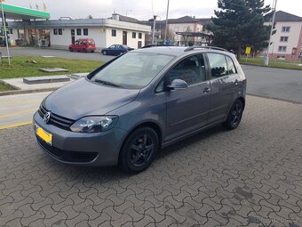 Volkswagen golf V plus facelift 1.6mpi 75kw rok 2009 - 5