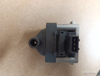 Zapalovací cívky, ventilátor, rádio na Seat Ibiza - 5