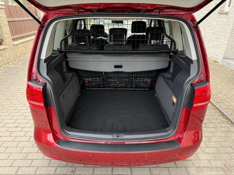 VW Touran II, rok 2015, benzín, 142.855 km, nová STK - 5