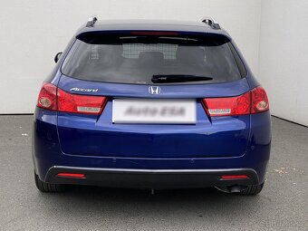 Honda Accord 2.2i-DTEC , 110 kW nafta, 2010 - 5