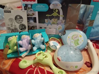 Fisher-Price kolotoč nad postýlku - 5