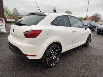 Seat Ibiza Sport 1.4,16V,63kw.R.V.2/2014.STK Nová - 5