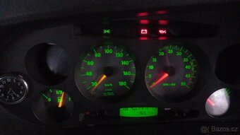 Iveco Daily 20 míst - 5