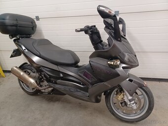 Gilera Nexus 500 - 5