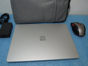 Dotykový Microsoft Surface Laptop Go 2 IrisXe 8GB 256GB - 5