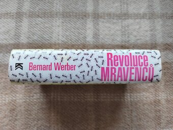 Kniha Bernard Werber: Revoluce mravenců - 5