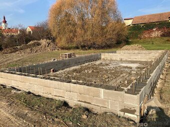 Prodej rodinného domu 4+ kk s garáží, pozemek 592 m2 - 5
