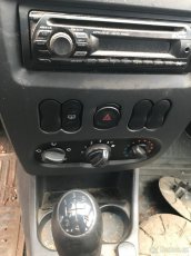 Dacia Sandero 1,6i, 64 kW, 2009, LPG - jen díly - 5