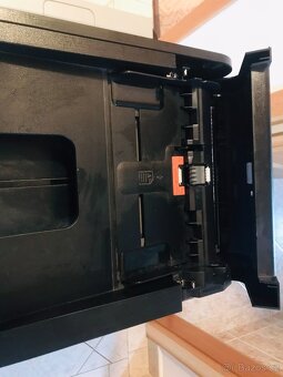Prodel tiskárny HP ColorJetPro MFP M476dw - 5