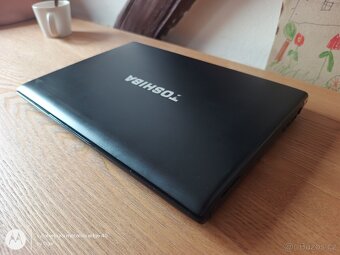 Toshiba 13,3",Core i3, 8/250GB SSD, Win11 - 5