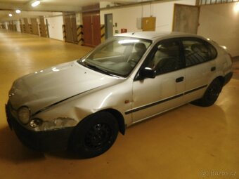 Toyota Corolla Liftback 5.dveřový, 63 kW, benzín - 5
