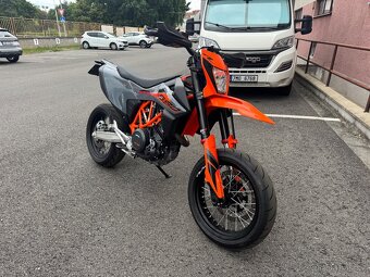 KTM 690 SMC R, 2023, 1916 km - 5