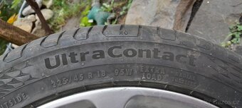 Continental ultracontact 225/45 r18 95 W - 5