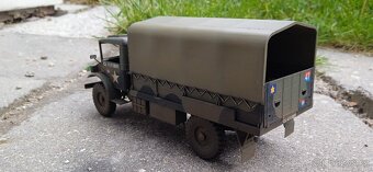 Model Chevrolet C60 L 1/35 - 5