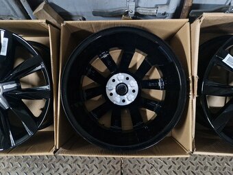 5x120 R18 VW Springfield Multivan T6 Nepoužite - 5