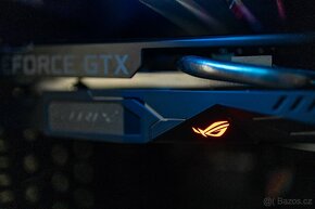 ASUS GTX 1650-ROG-STRIX - 5