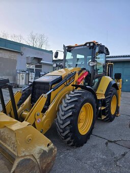 Caterpillar - 5