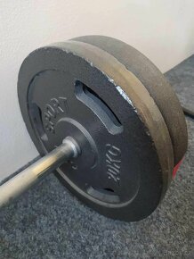 Benchpress lavice + sada závaží a činky - 5