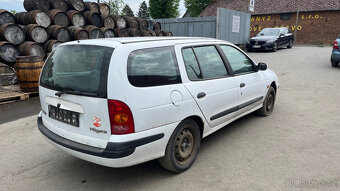Renault Megane 1 1.6 16v automat - 5