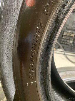 Zimni pneu 2x Hankook 215/60 R17, 8mm - 5