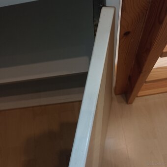 Knihovna Ikea - 5