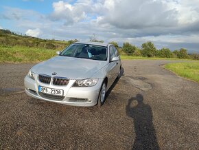 BMW 3 e90 2.0i - 5