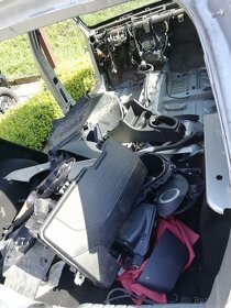 Veškeré ND Dacia Sandero 1,2 benzín 2010 - 5