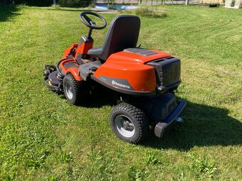 Zahradní traktor ,rider Husqvarna R 15 C - 5