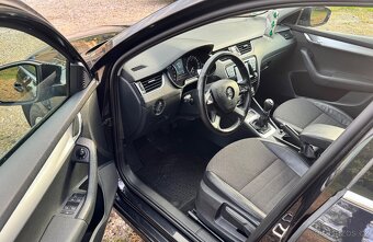 Octavia 3 COMBI 2.0 TDI 110kW ELEGANCE XENONY - 5