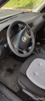 Volkswagen Golf IV 1,4 i,16 V - 5