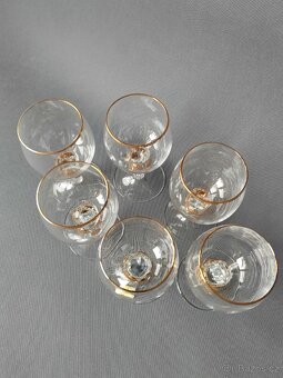 Nádherná sada skleniček na vino Zlatá Zuzana 1956-1960 - 5