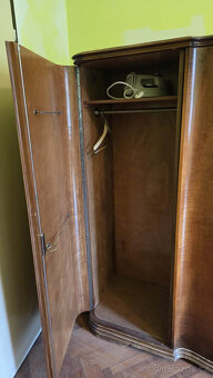 starožitný nábytek - skříň, skříňka, toaletka - 5