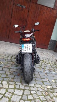 Kawasaki Z1000 - 5