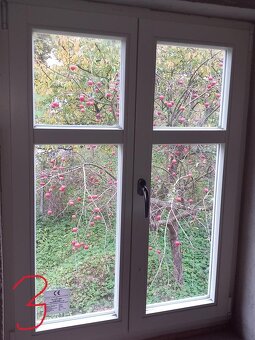 DŘEVĚNÁ EUROOKNA S IZOLAČNÍM DVOJSKLEM, STÁŘÍ 5 LET - 5