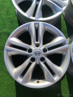 ALU KOLA NISSAN QASHQAI R17 5X114.3 - 5