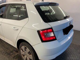 ŠKODA FABIA 1.4TDI 66KW AMBITION - NAVI - 5