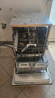 Myčku na nádobí - 5