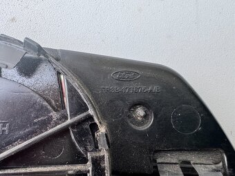 Ford Mustang - 5