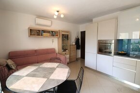 ☀Vodice(HR)-Kompletne zariadený byt s dvorom, 600 m od pláže - 5