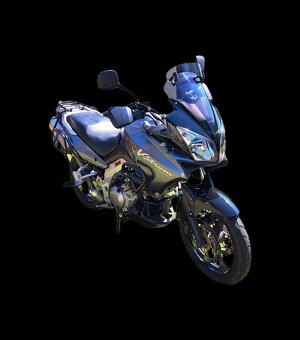 Prodám SUZUKI V-STROM 1000 - 5