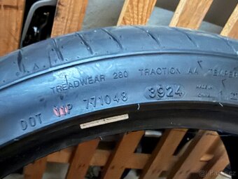 Letní Pneu 255/35R19 - 5
