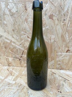 Starožitné značené lahve pivo , mléko - 5
