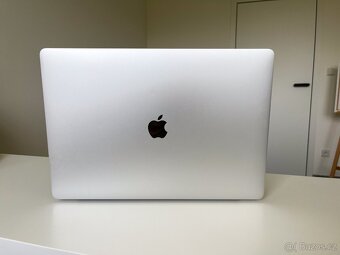 MacBook Pro 16" (2019) – i9 / 16 GB / 1 TB SSD, Touch Bar - 5