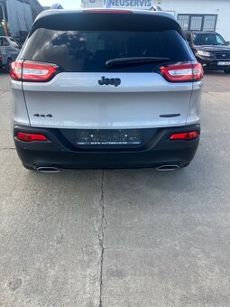 Jeep Cherokee 2019, 2,2 4x4 Automat edice Night Eagle - 5