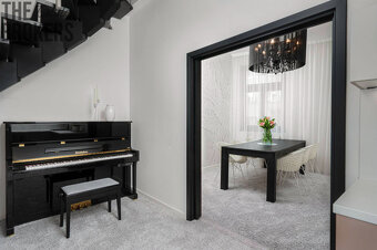 Pronájem luxusního mezonetového bytu, 170 m2, Praha 5, ul. H - 5