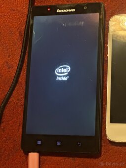 Mobilni telefony funkcni i na dily celek popis - 5